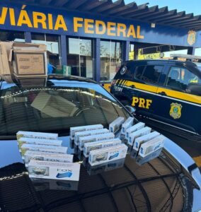 PRF Apreende Grande Quantidade de Cigarros e Cigarros Eletrônicos em Rondonópolis