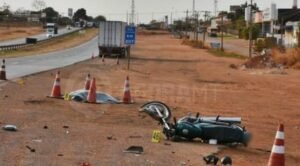 Tragédia na BR-364: Motociclista morre em colisão com caminhão