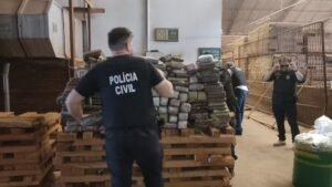 Polícia Civil de Santarém Incinera Mais de Meia Tonelada de Drogas Apreendidas