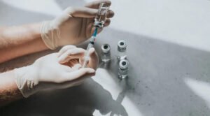 Laboratório Dinamarquês Ampliará Produção de Vacina contra Mpox em Resposta à Emergência Global