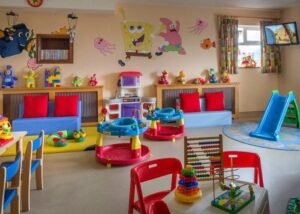 Roberto Dorner Expande Vagas em Creches e Anuncia Programa de Apoio à Saúde Materno-Infantil