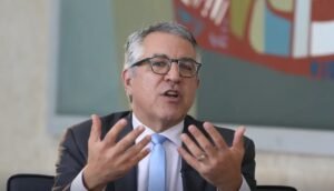 Padilha toma posse como ministro da Saúde com foco em fortalecer programas para 2026