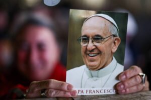 Papa Francisco melhora e deixa de usar máscara de oxigênio – 19/03/2025 – Mundo