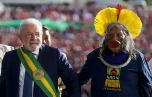 Presidente Lula visita líderes indígenas e lança programas em Mato Grosso