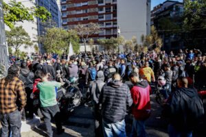 Moto por aplicativo em SP: audiência tem briga e vaias – 29/05/2025 – Cotidiano