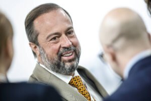 Silveira vê na energia nuclear solução para estabilização – 12/05/2025 – Mercado