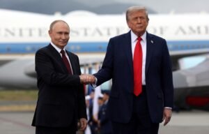 Conversas entre Putin e Trump no Alasca chegam ao fim, diz Kremlin