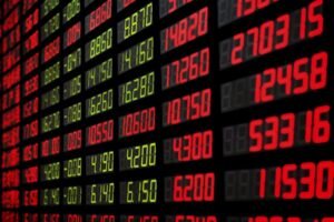 Em sessão atípica, Ibovespa inicia agosto em baixa de 0,48% e cai 0,81% na semana