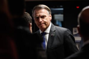 Relatório da PF é ‘peça política’, diz defesa de Bolsonaro – 22/08/2025 – Brasília Hoje