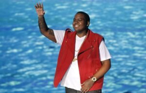 Sean Kingston é condenado a 3 anos e meio de prisão – 15/08/2025 – Celebridades