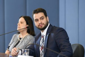 Polícia: tornozeleira de réu no STF teve falha de 2 min – 28/10/2025 – Painel