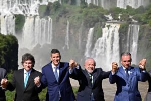 Mercosul-UE: Parlamento da Argentina aprova acordo – 13/02/2026 – Economia