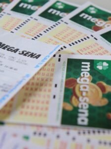 Aposta do CE acerta dezenas da Mega e leva prêmio de R$ 158 milhões