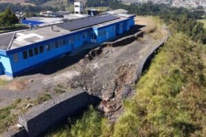 Hospital interditado em SC tem risco de deslizamento – 05/07/2026 – Cotidiano