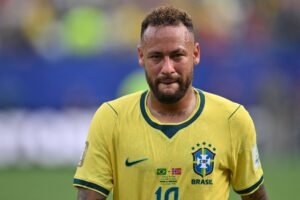 Pai de Neymar pede para o filho continuar no futebol – 07/07/2026 – Esporte